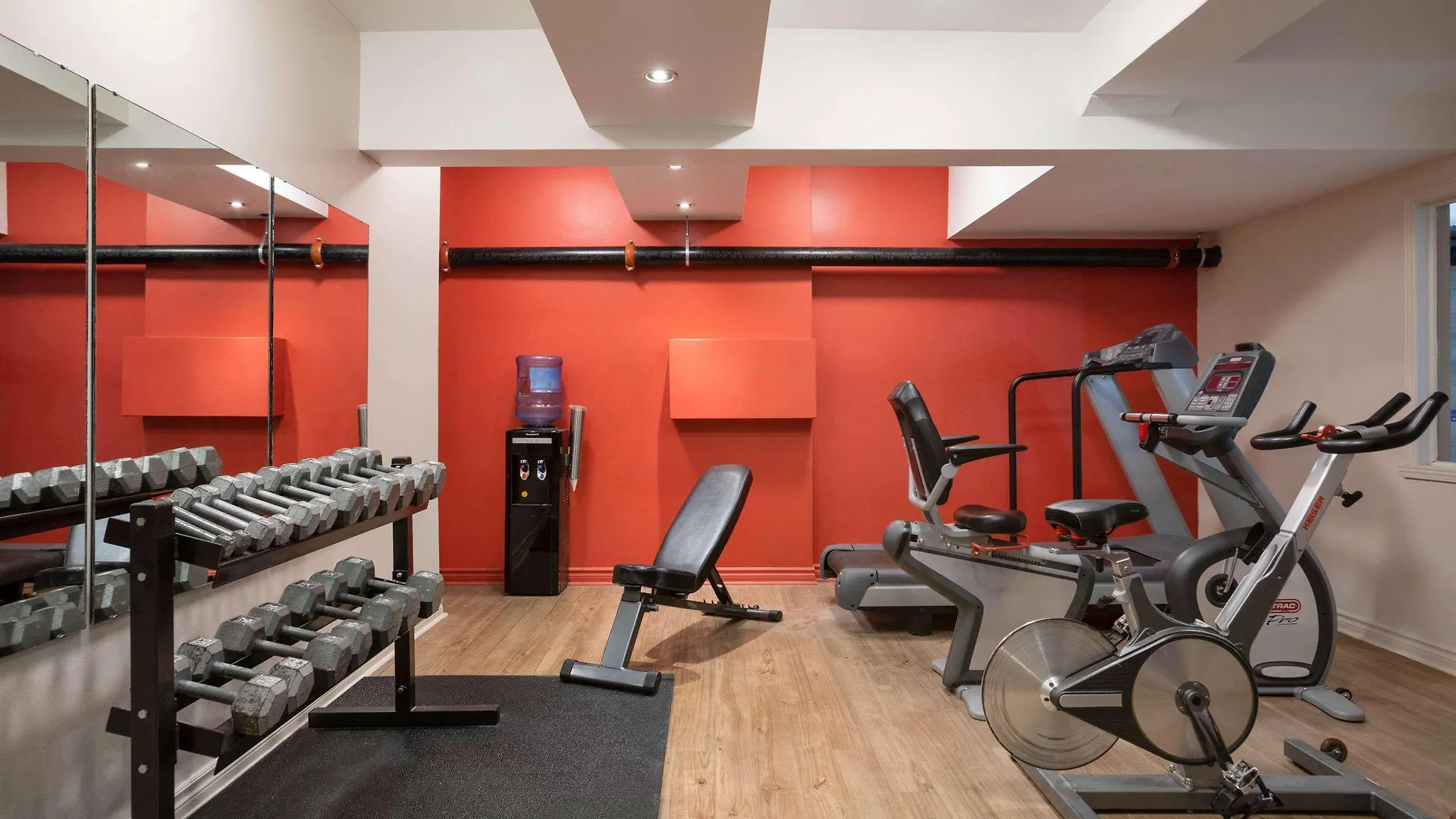 ***  Ramada Plaza By Wyndham Montreal Hotel Canada